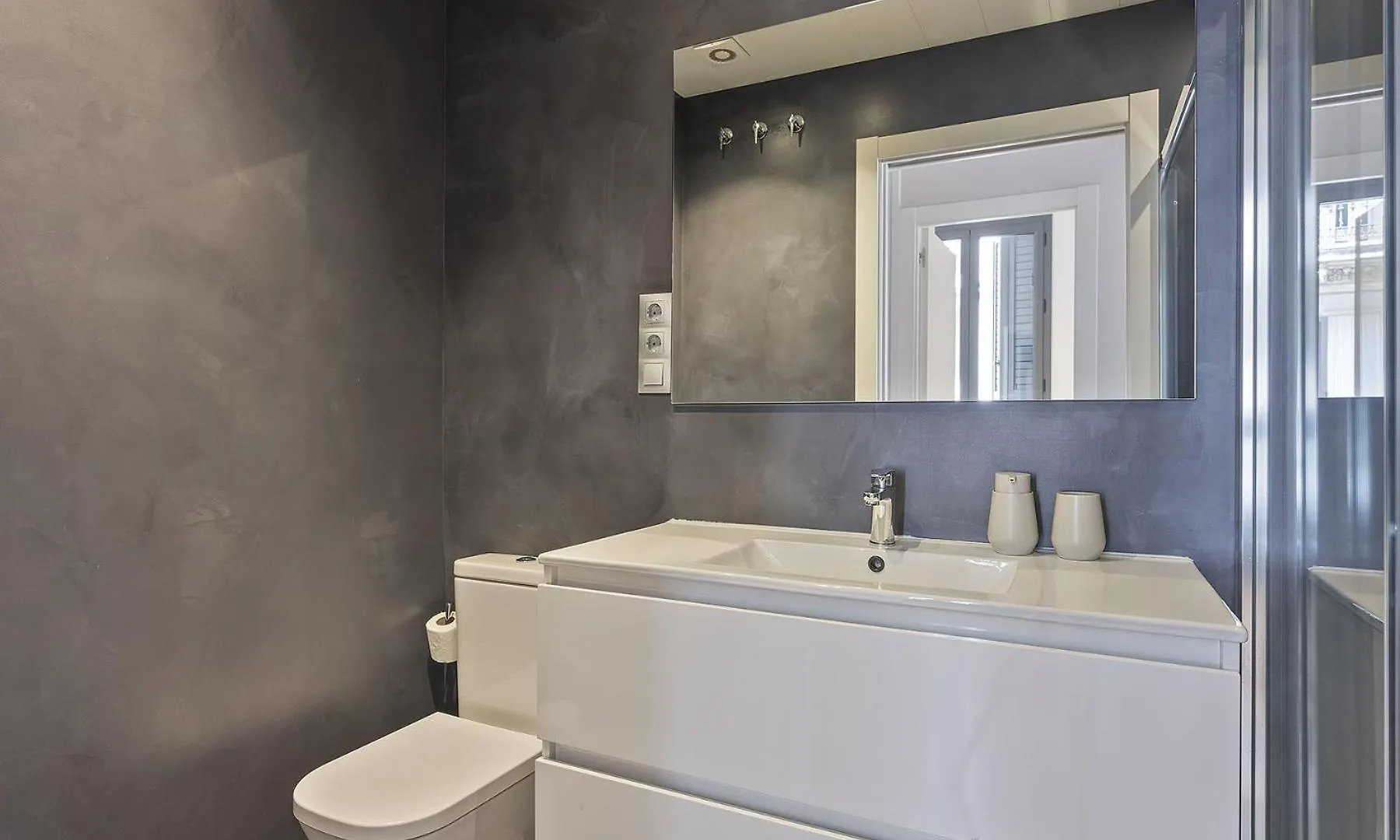 Ola Living Gracia Apartment Barcelona 0*,