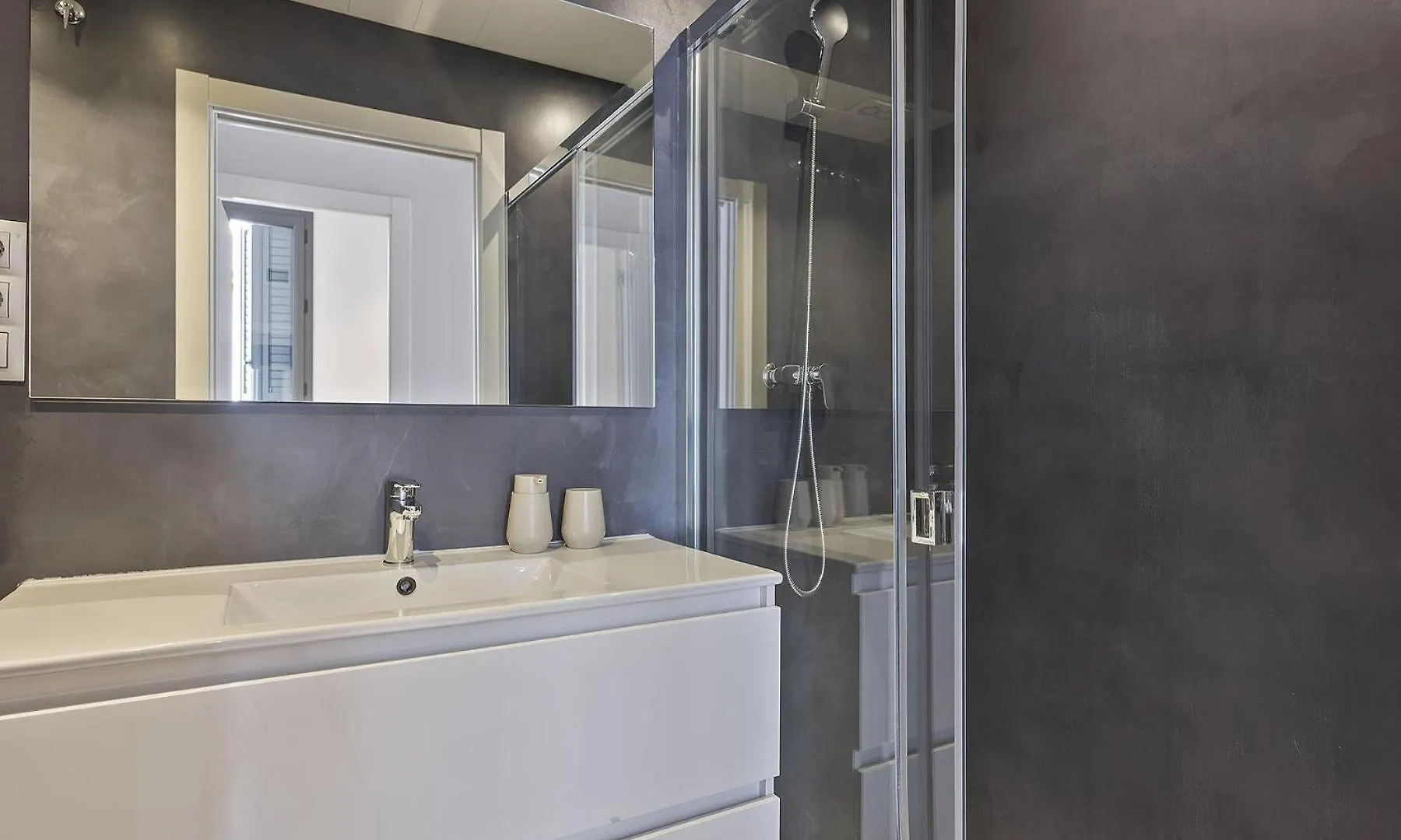 Ola Living Gracia Apartment Barcelona